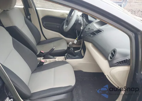 2012 Ford Fiesta S из США, поврежденный, VIN 3FADP4AJ3CM156794